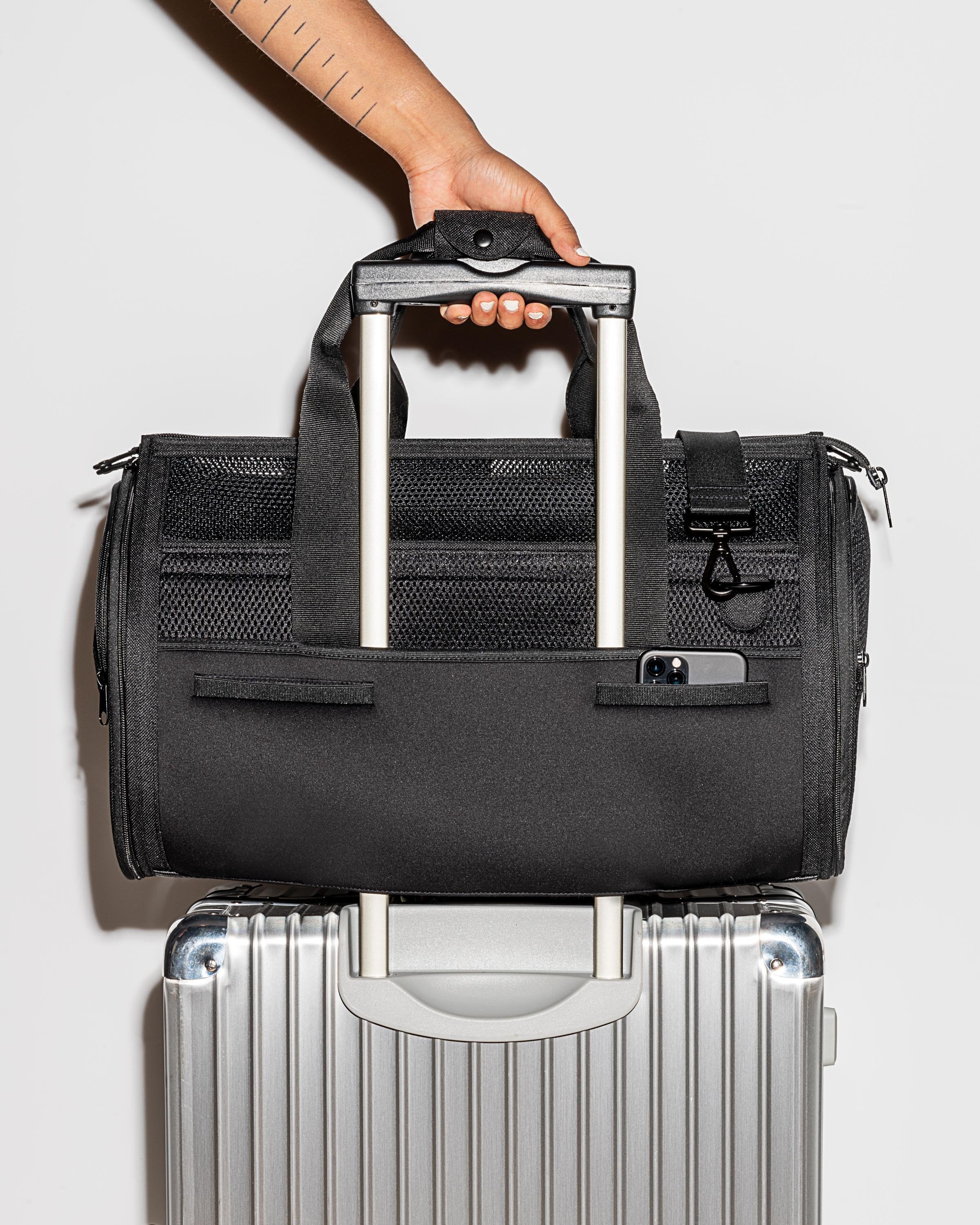 Travel Carrier - Image 8